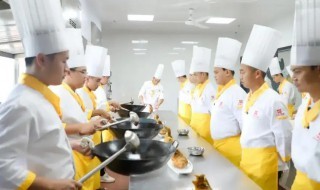 餐飲管理專業學什么(餐飲管理專業學什么課程西安職業技術學院)
